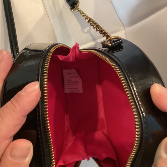 Betsey Johnson Now You See Me CrossBody Bag - Picture 12 of 14